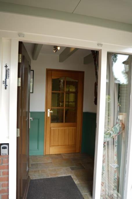 Huisje Marie Loosdrecht Exterior foto